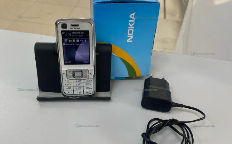 Nokia 6120 classic реплика