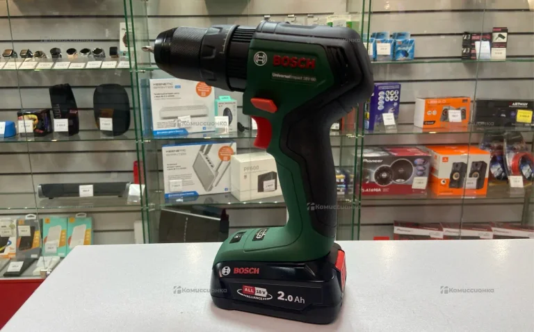 дрель-шуруповерт Bosch universal Impact 18v-60