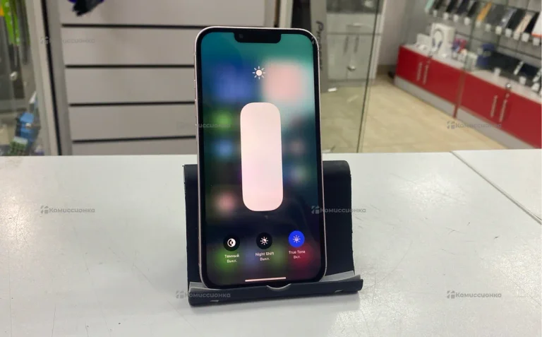 Apple iPhone 13 4/128 ГБ