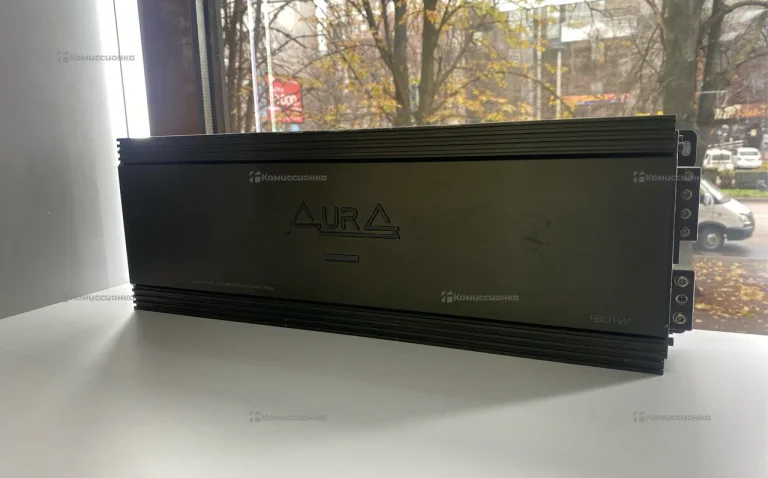 Усилитель   Aura venom 2800