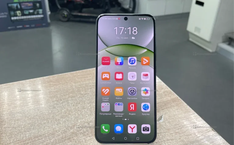 Huawei nova 13 12/256 ГБ