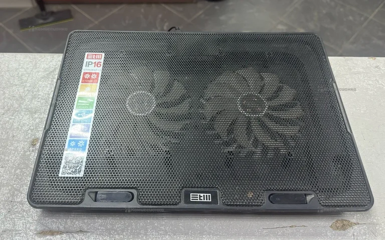 Подставка охлаждения для ноутбука