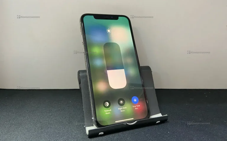 Apple iPhone XS 4/64 ГБ