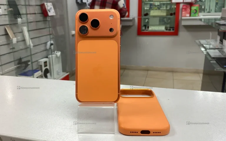 Apple iPhone 17 Pro 8/256 ГБ