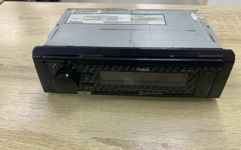 Автомагнитола  Aura amh-77dsp