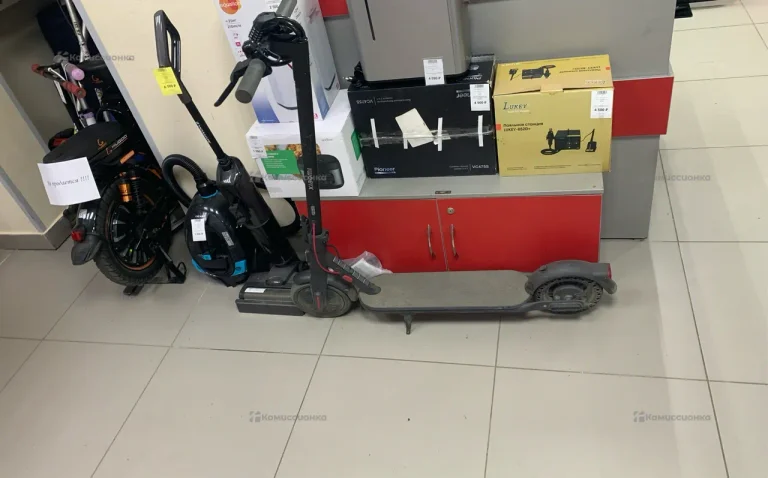 Электросамокат Xiaomi 4 Lite