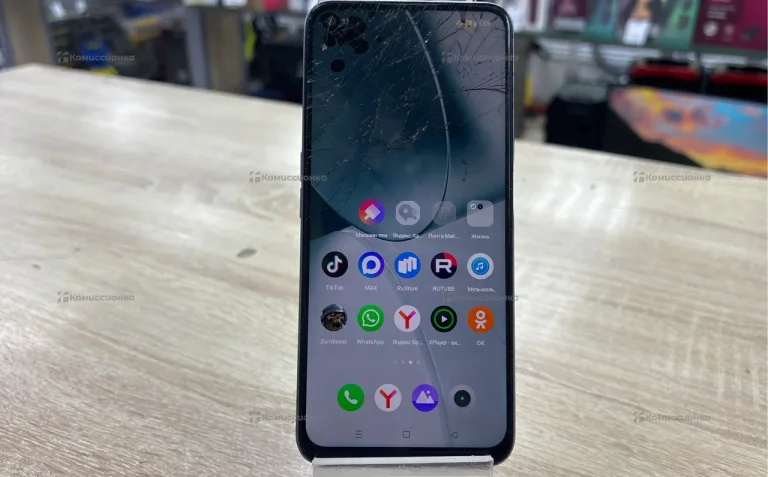 Realme 8i 4/128 ГБ