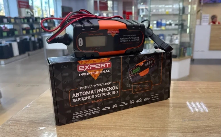 Автомобильное зарядное устройство Expert ЗУ-400
