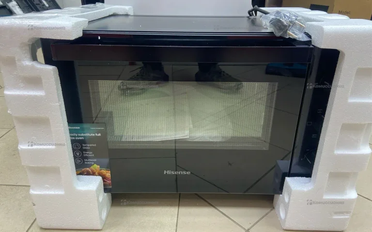 Духовный шкаф мини Hisense HOM45M