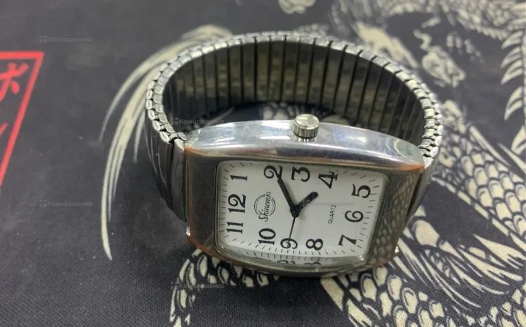 Часы Quartz Shinemrs