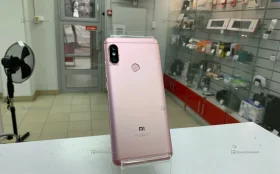 Xiaomi Redmi Note 5 3/32 ГБ