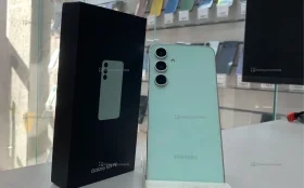 Samsung Galaxy S24 FE 8/128 ГБ