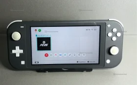 Приставка Nintendo switch lite