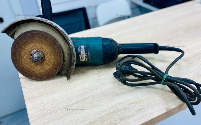 УШМ makita 9069