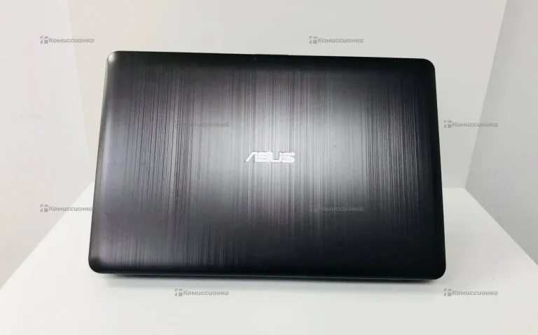 Ноутбук  asus vivobook x540ma
