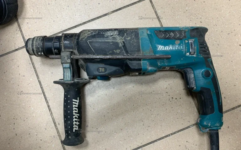 Перфоратор makita HR2611F