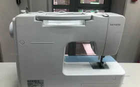 Швейная машина  bernette 2055