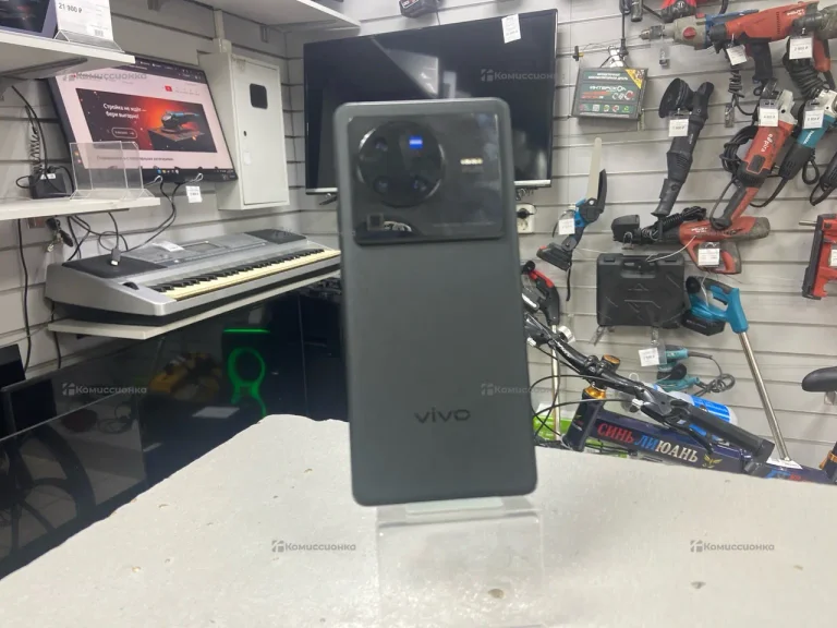 Vivo X80 Pro 12/256 ГБ