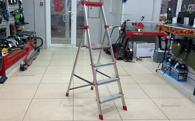 Стремянка niko 3 ступени