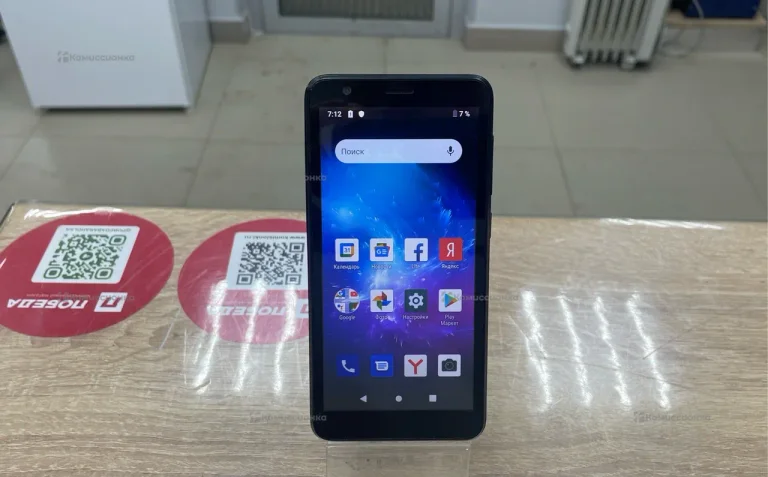 ZTE Blade L8 1/16 ГБ