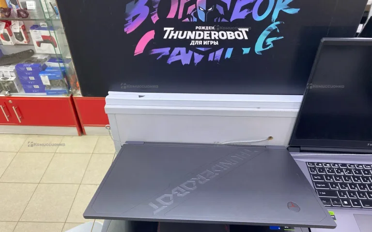 Ноутбук  Thunderobot