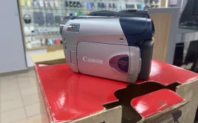 Видеокамера  Canon DC310