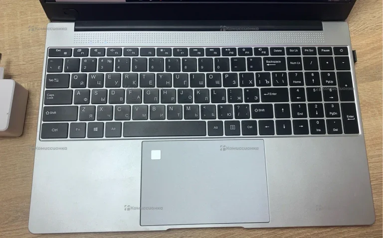 Ноутбук серыйX133