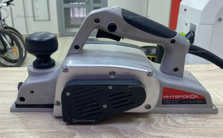 Электрорубанок Интерскол Р-110/1100М