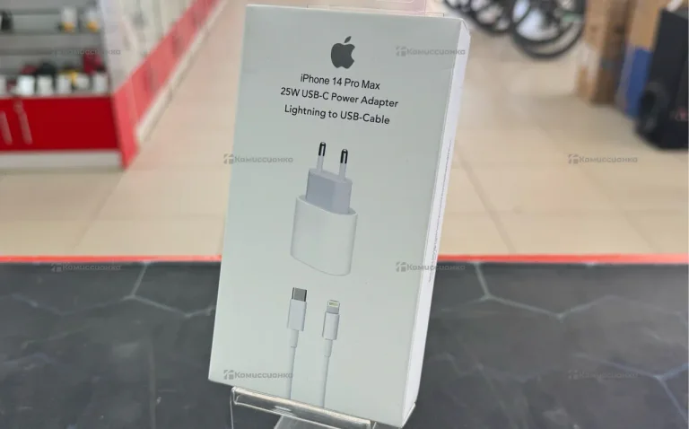 Блок с проводом IPhone