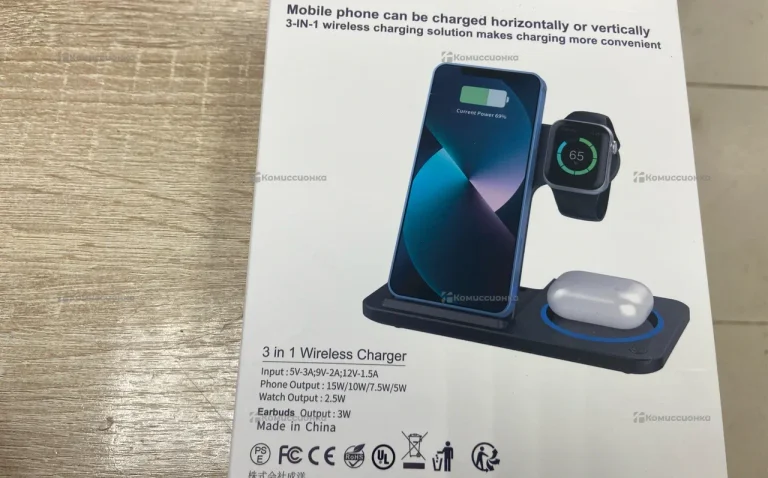 Беспроводное зарядное устройство 3 в 1