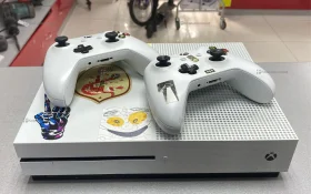 Приставка Xbox One S 1 TB