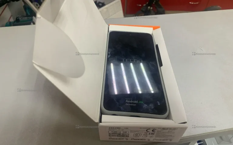 Tecno Spark Go 2 4/128 ГБ