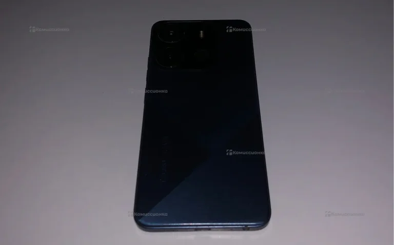 Tecno Spark Go 2024 4/64 ГБ