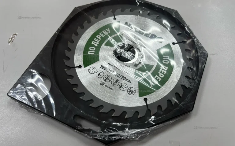 Диск пильный по дереву HILBERG INDUSTRIAL 190x36Tx