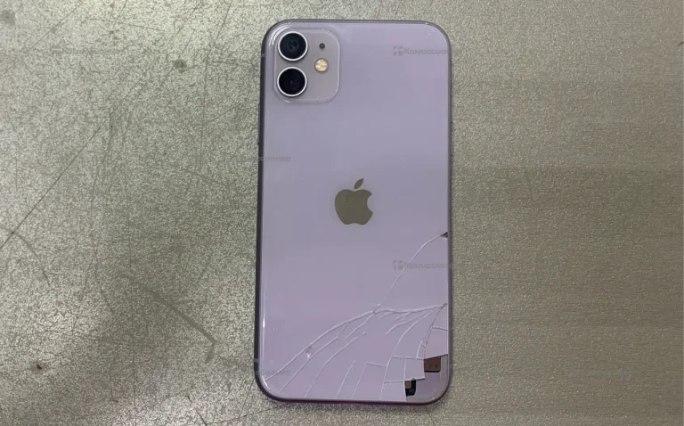 Apple iPhone 11 4/128 ГБ