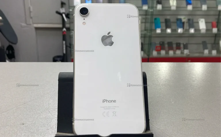 Apple iPhone XR 3/64 ГБ