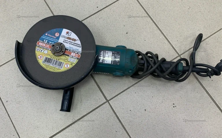 УШМ makita GA9050