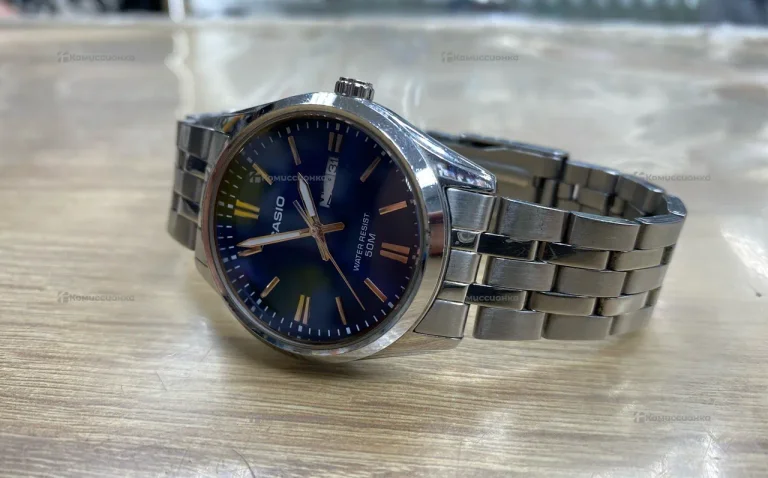 Часы  Casio 1335