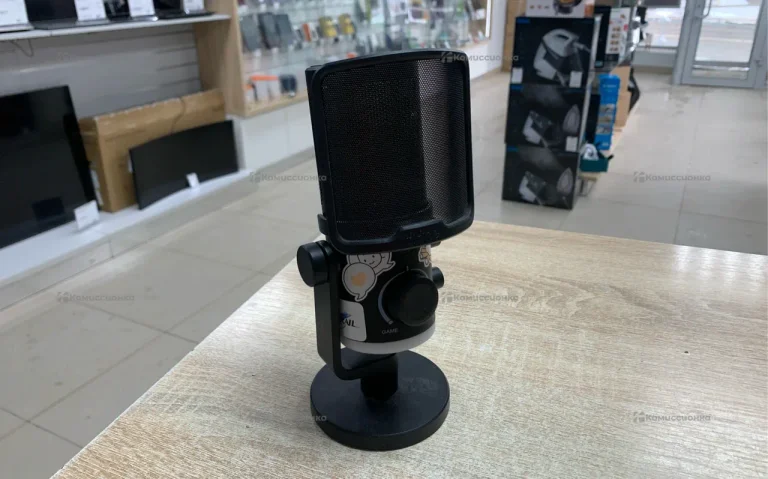 Микрофон Fifine ampligame AM 6