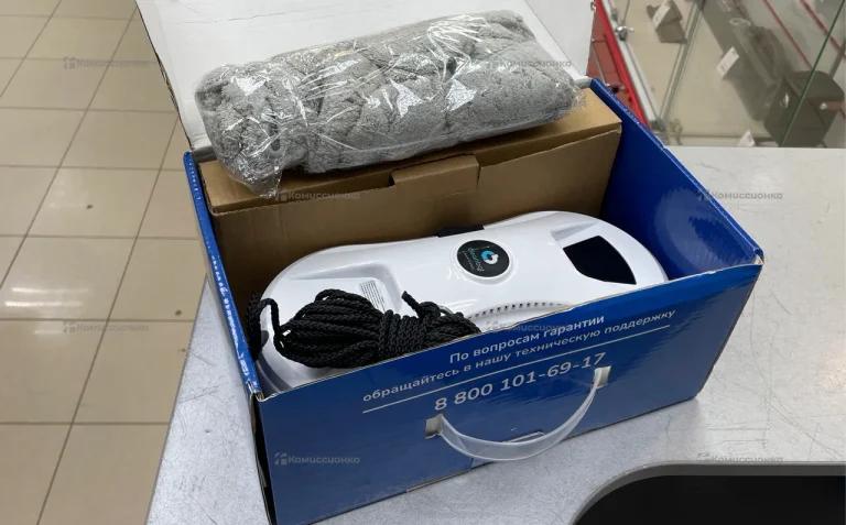 Мойщик окон Cleanbot Ultraspray