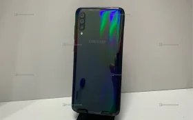 Samsung Galaxy A70 6/128 ГБ