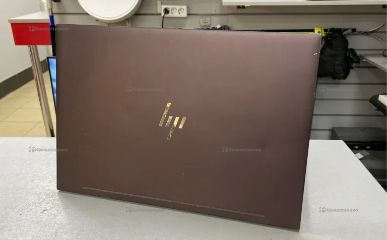 Ноутбук  HP ENVY 13-aq1