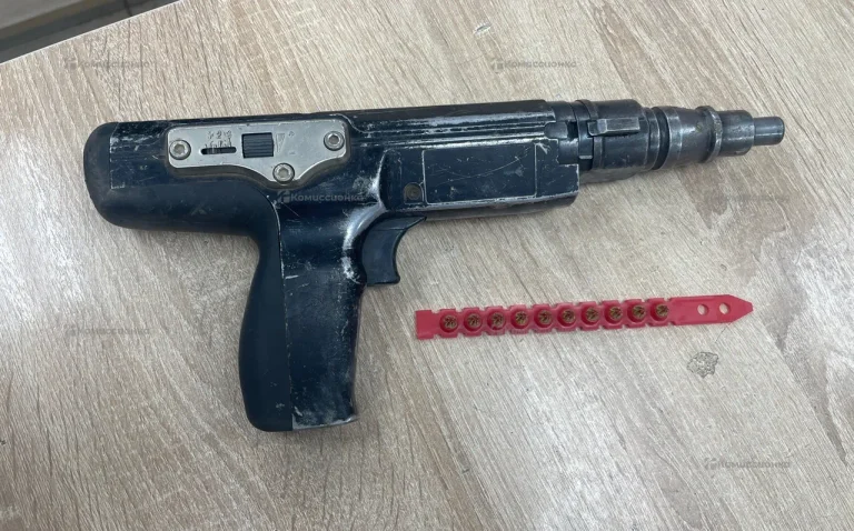 Пистолет пороховой монтажный Walte PT-370