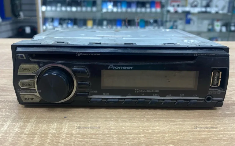 Автомагнитола Pioneer DEH-1700UB