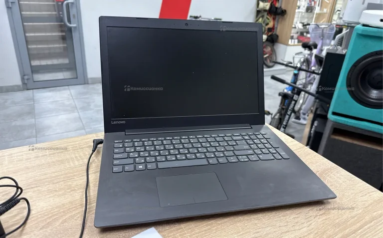 Ноутбук  LENOVO 80xv