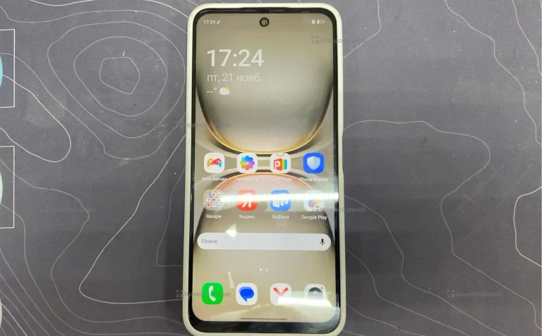 Tecno Spark Go 2 3/64 ГБ