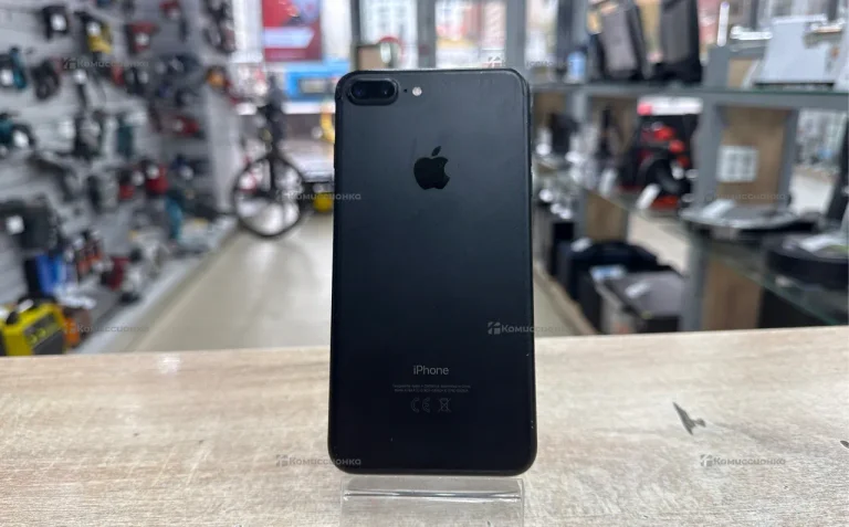 Apple iPhone 7 Plus 3/128 ГБ