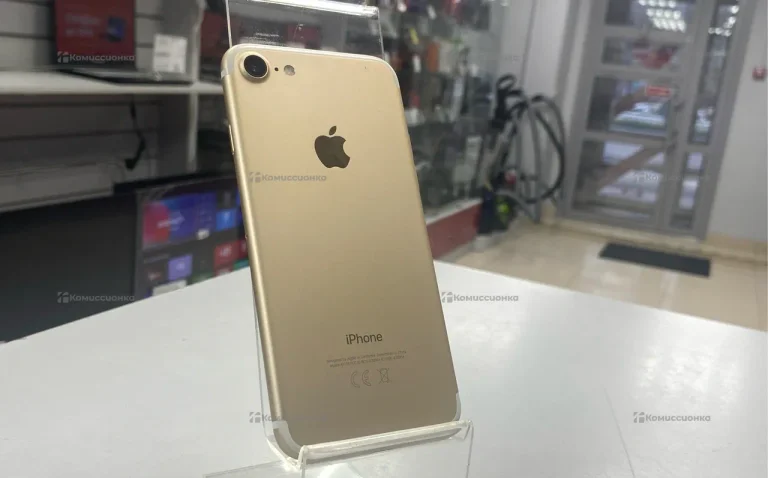 Apple iPhone 7 2/128 ГБ