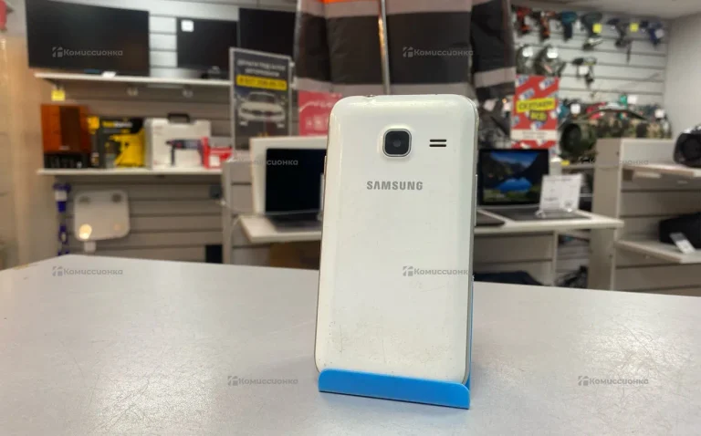 Samsung Galaxy J1 Mini SM-J105H 1/8 ГБ