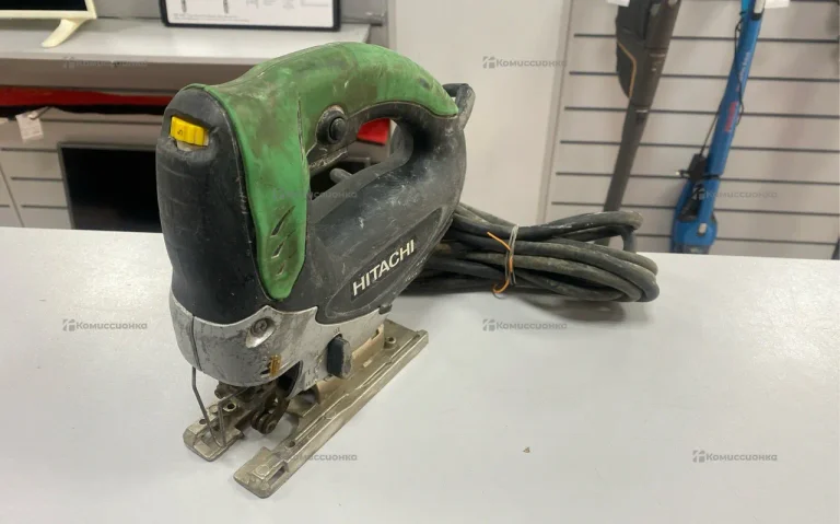 Электролобзик Hitachi CJ90VST